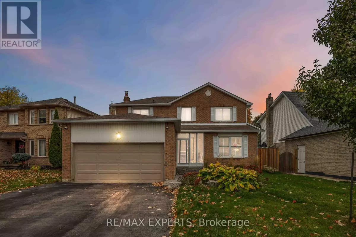 Newmarket (bristol-london), ON L3Y7W2,93 STIVER DRIVE