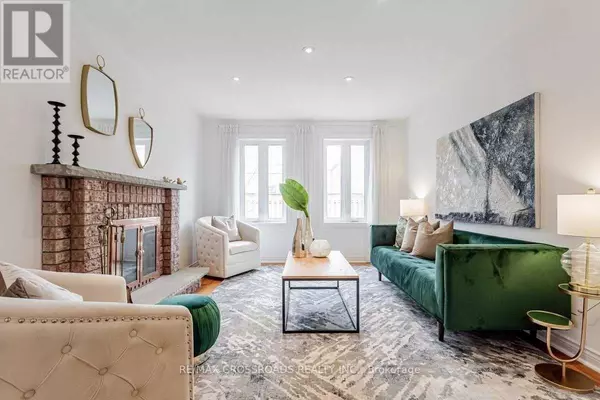 Richmond Hill (devonsleigh), ON L4S1H6,87 WOODRIVER STREET