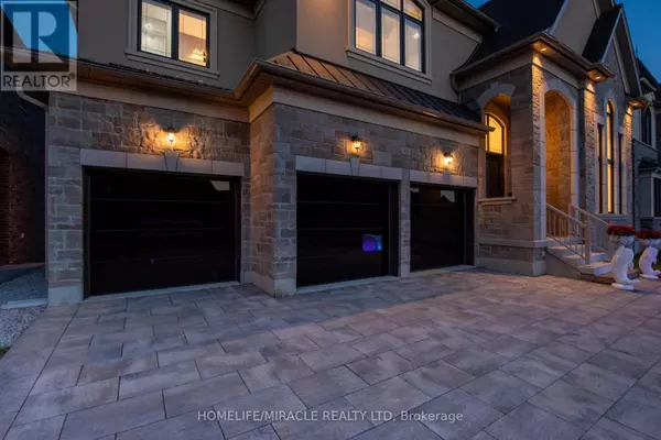 Vaughan (kleinburg), ON L4H4N3,92 APPLEYARD AVENUE