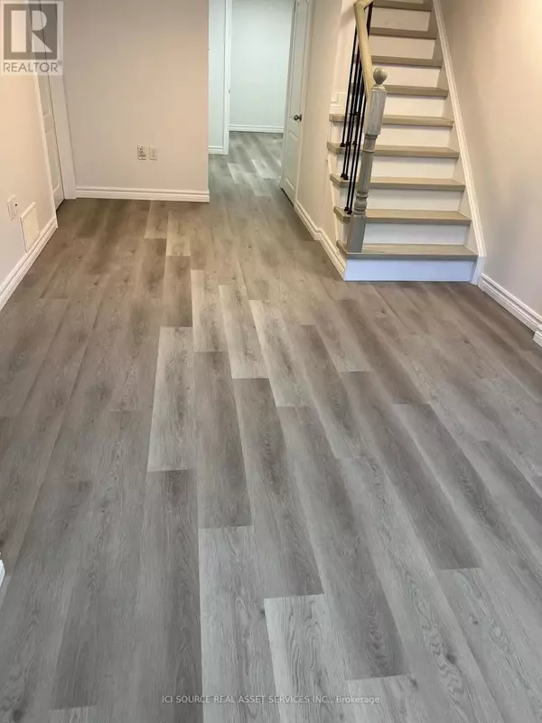 Whitchurch-stouffville (stouffville), ON L4A0Y3,42 SOUTHEAST PASS