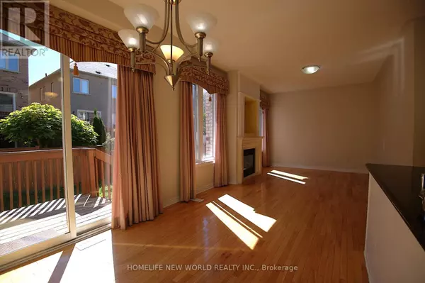 Richmond Hill (oak Ridges), ON L4E4V8,70 THOMAS LEGGE CRESCENT