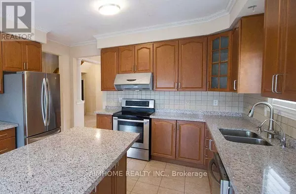 Richmond Hill (jefferson), ON L4E4K5,31 MARBLE BRIDGE DRIVE