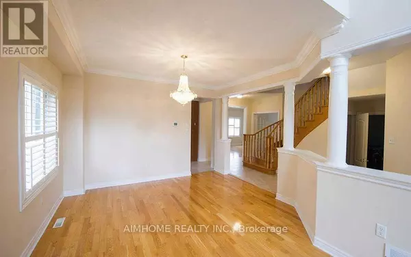 Richmond Hill (jefferson), ON L4E4K5,31 MARBLE BRIDGE DRIVE