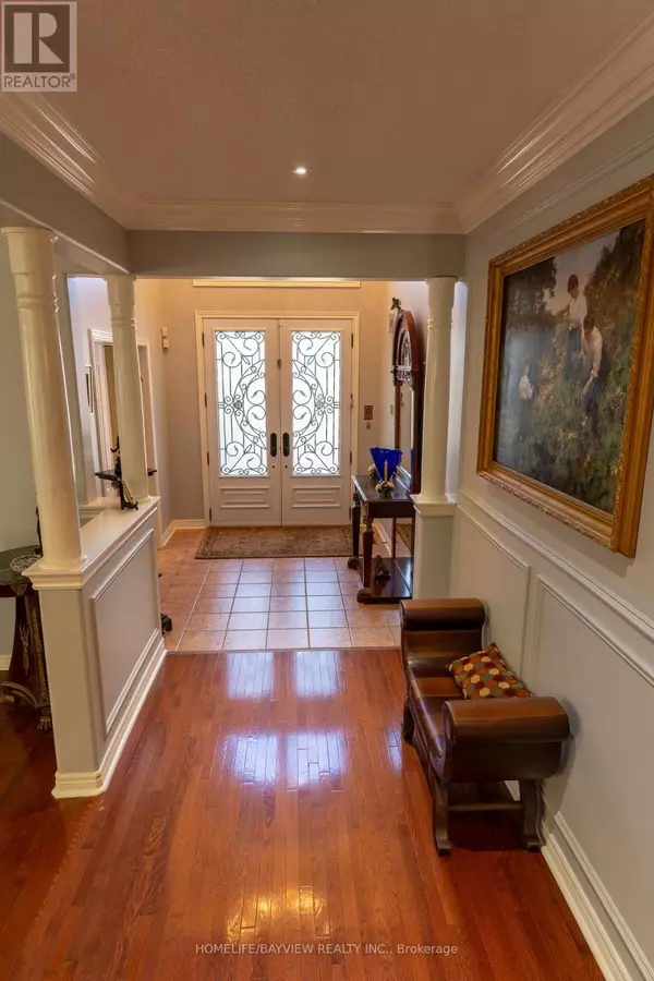 Vaughan (beverley Glen), ON L4J8P4,8 PICO CRESCENT