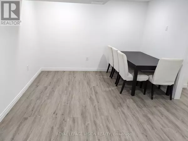 Markham (cedarwood), ON L3S0E8,34 Liam LN #basement