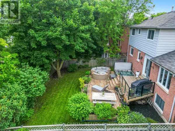 Bradford West Gwillimbury (bradford), ON L3Z2N3,123 IMPERIAL CRESCENT