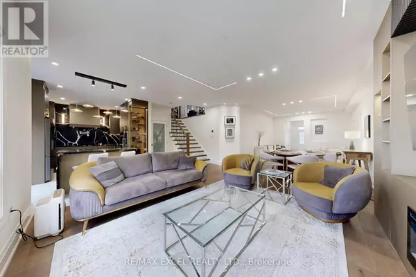 Richmond Hill (oak Ridges Lake Wilcox), ON L4E5B2,384 OLD COLONY ROAD