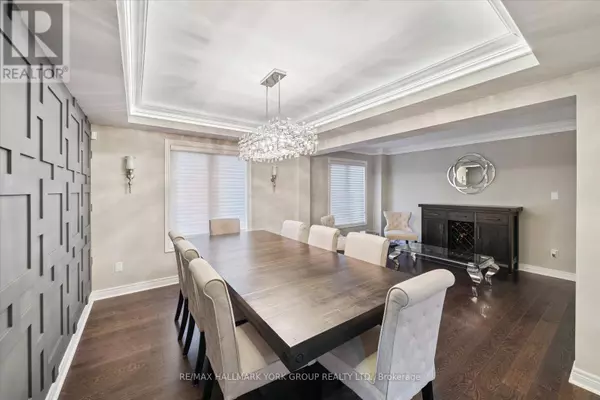 Bradford West Gwillimbury (bradford), ON L3Z0E9,254 MEADOWHAWK TRAIL