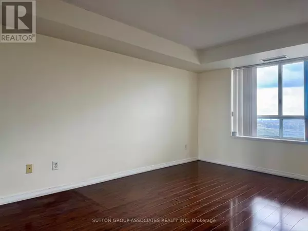 Richmond Hill (langstaff), ON L4B4T9,39 Oneida CRES #1106