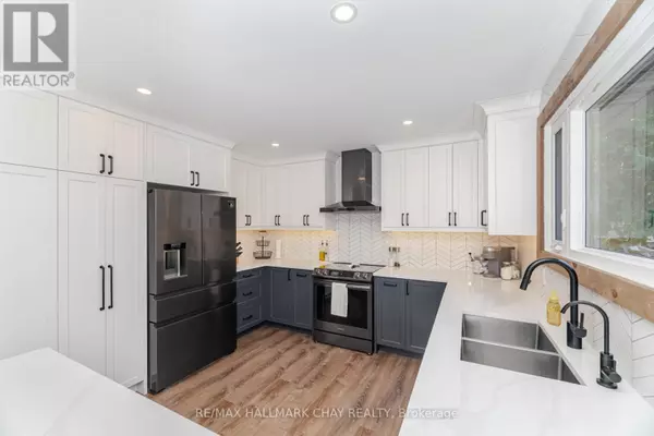 731 PINEGROVE AVENUE, Innisfil, ON L9S2K3