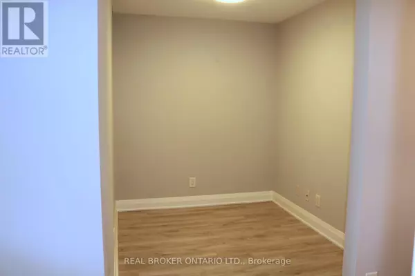 Vaughan (beverley Glen), ON L4J0G7,20 North Park RD #1103