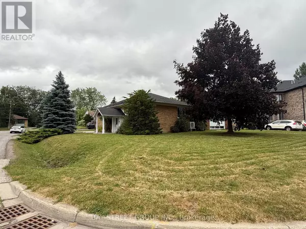 126 CASCADE CIRCLE, Richmond Hill (crosby), ON L4C3H7