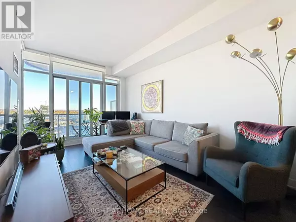 Richmond Hill (observatory), ON L4C1V4,9471 Yonge ST #LPH05