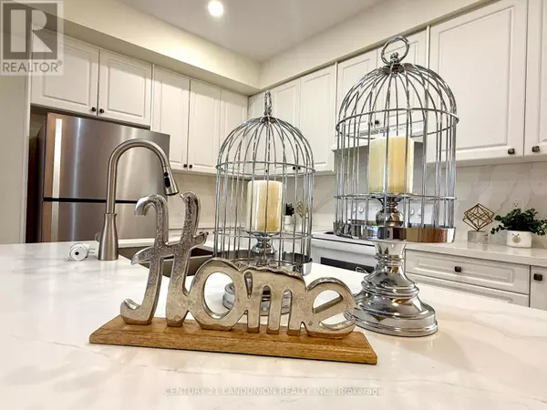 Richmond Hill, ON L4S0L3,26 MCALISTER AVENUE