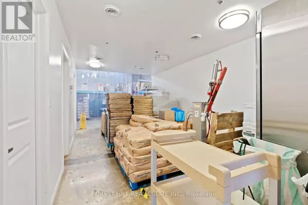 Whitchurch-stouffville (stouffville), ON L4A1C3,86 Ringwood DR #44