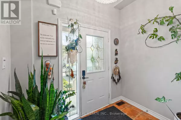 Vaughan (vellore Village), ON L4H0C2,30 ZACHARY PLACE