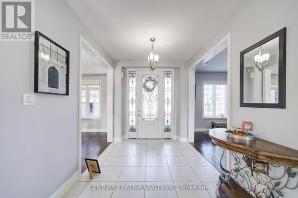 East Gwillimbury (mt Albert), ON L0G1M0,10 GLADYS ROLLING AVENUE