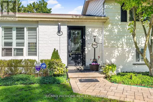 Markham (markham Village), ON L3P2W4,32 SIR BEDEVERE PLACE