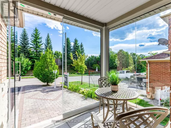 Vaughan (patterson), ON L4K5E8,185 FOXFIELD CRESCENT