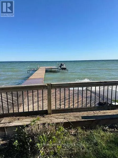 303 LAKE DR EAST UNIT A DRIVE, Georgina (historic Lakeshore Communities), ON L0E1S0