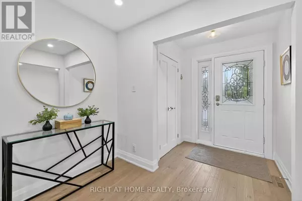 Richmond Hill (north Richvale), ON L4C5J4,16 MAYVERN CRESCENT