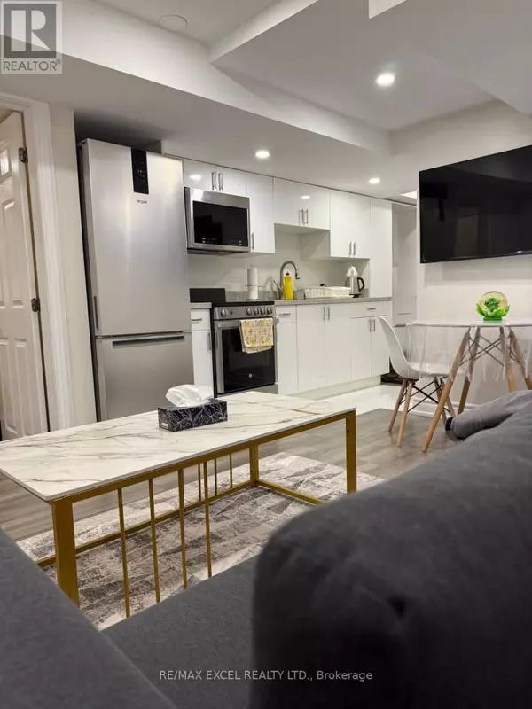 106 Stephenson CRES #BASEMENT, Richmond Hill (crosby), ON L4C5W1