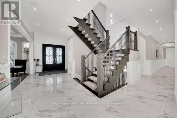 King (king City), ON L7B1H6,82 ELIZABETH GROVE