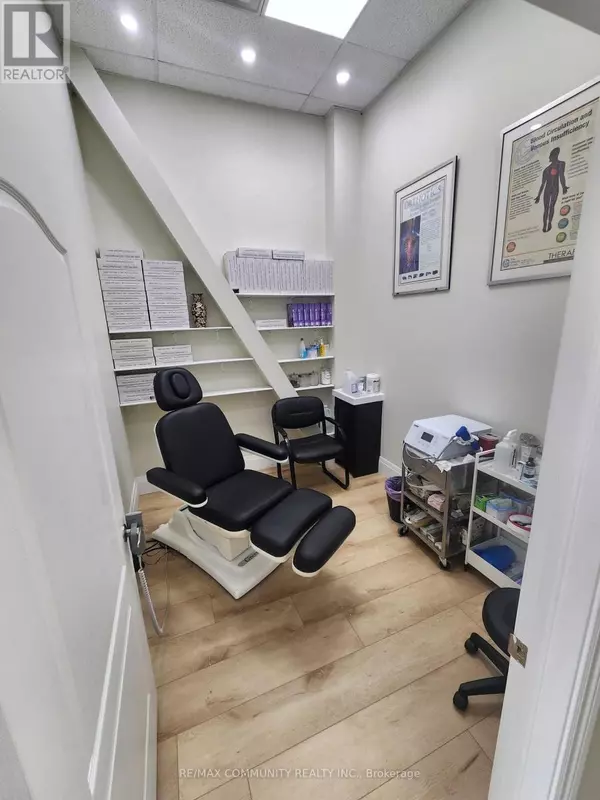 20 New Delhi DR #72, Markham (cedarwood), ON L3S0B5