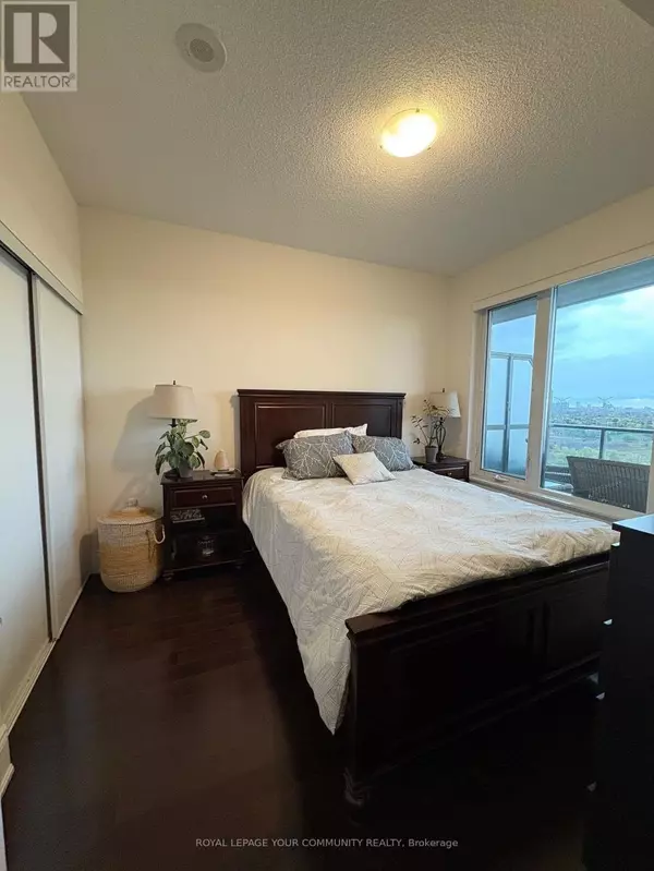 Markham (commerce Valley), ON L3T0B8,325 South Park RD #RG7