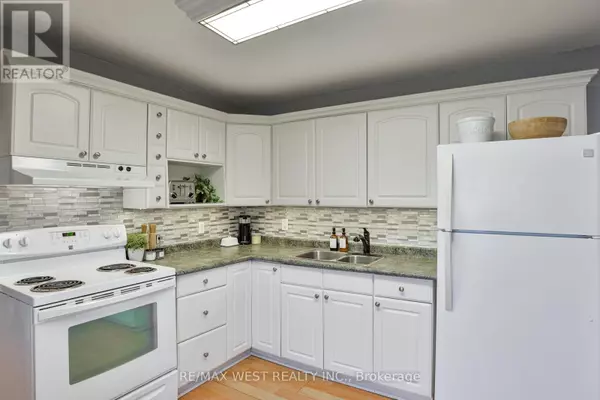 Essa (angus), ON L0M1B0,122 RAGLAN STREET