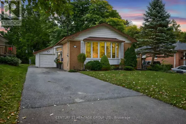 49 BAYVIEW PARKWAY, Newmarket (huron Heights-leslie Valley), ON L3Y3W2