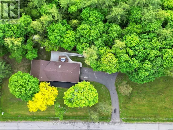 Vaughan (kleinburg), ON L0J1C0,60 KLEINS RIDGE ROAD