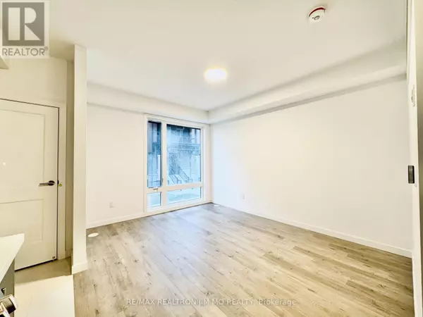 Markham (middlefield), ON L3S0E3,113 Marydale ST #4