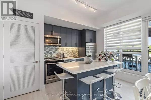 Innisfil, ON L9S0M1,331 Broward WAY #138