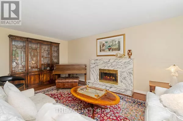 Richmond Hill (mill Pond), ON L4C4W5,178 MILLPOND COURT