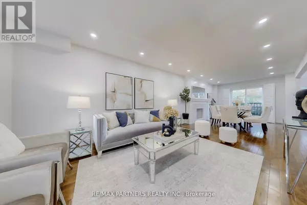 6 GEOFFREY CRESCENT, Whitchurch-stouffville (stouffville), ON L4A5B9