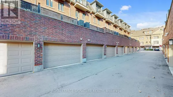 Vaughan (west Woodbridge), ON L4L0C5,8 AGAR LANE