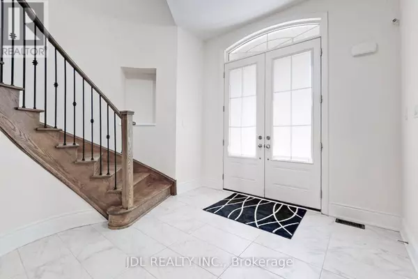 Richmond Hill (bayview Hill), ON L4B0G2,95 GIARDINA CRESCENT