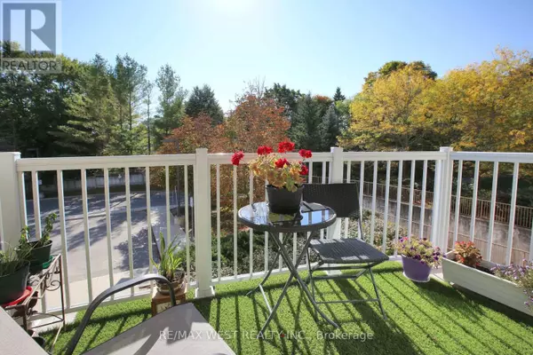 King (schomberg), ON L0G1T0,32 Church ST #223