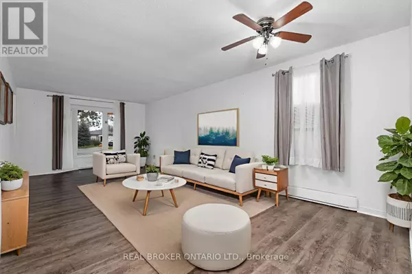 Innisfil (cookstown), ON L0L1L0,8 MAPLE LEAF TERRACE