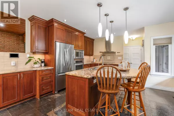 New Tecumseth, ON L0G1W0,5565 5TH LINE