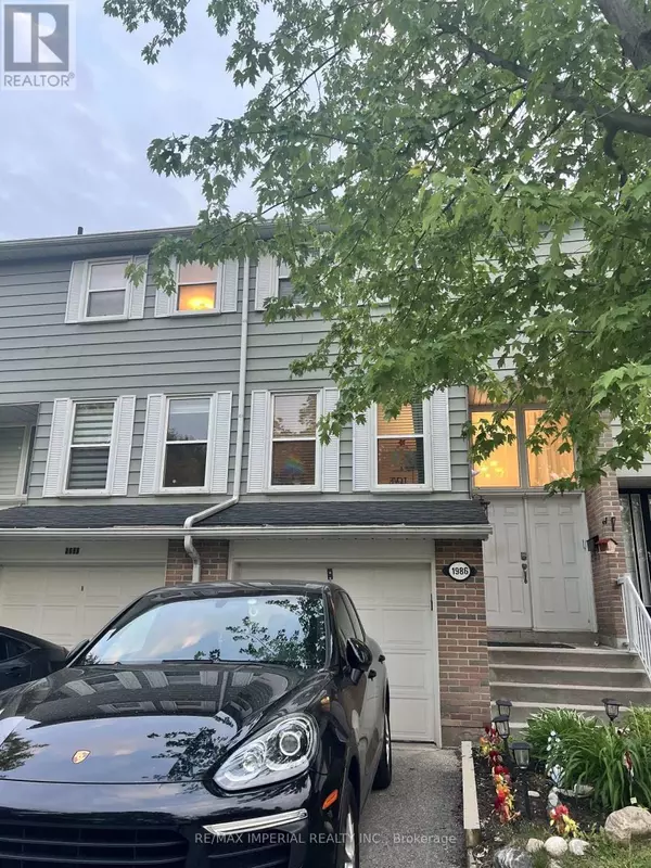 1986 John ST #Upper, Markham (bayview Fairway-bayview Country Club Estates), ON L3T1Z1