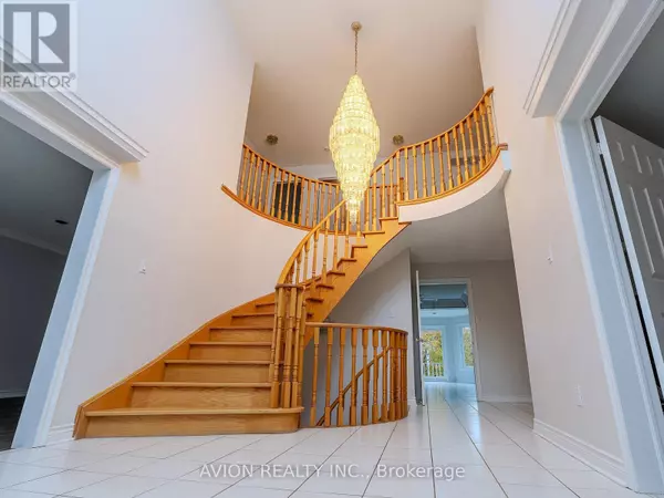 103 SPADINA ROAD, Richmond Hill (bayview Hill), ON L4B2Y9