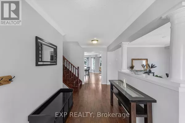 East Gwillimbury (mt Albert), ON L0G1M0,35 VISCOUNT WAY