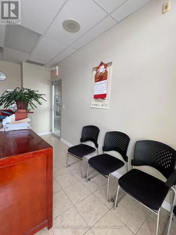 Markham (milliken Mills West), ON L3R1S2,7130 Warden AVE #102