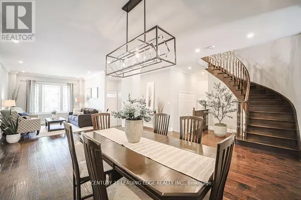 Aurora, ON L4G0E9,204 IVY JAY CRESCENT