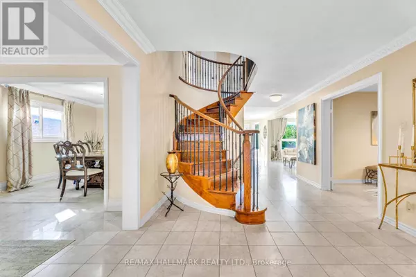 Richmond Hill (westbrook), ON L4C9H9,22 LARRATT LANE