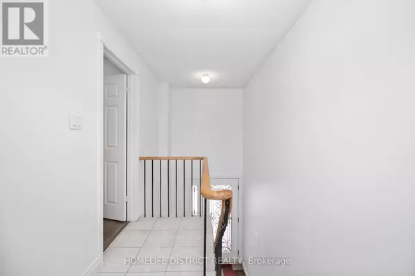 Richmond Hill (oak Ridges), ON L4E2R5,1 GROVEPARK STREET