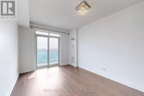 Markham (thornhill), ON L3T0C8,7161 Yonge ST #1127