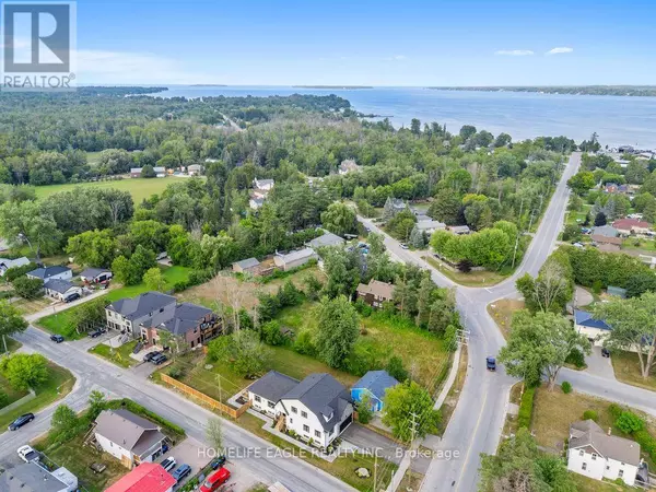 Innisfil (lefroy), ON L0L1W0,1242 Killarney Beach RD #Main